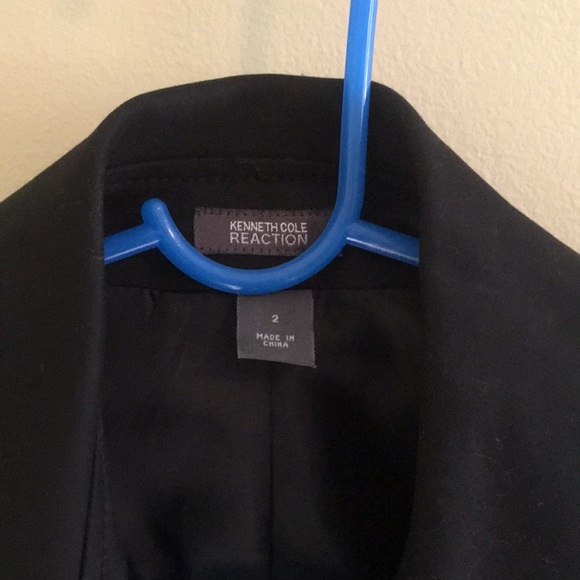 Kenneth Cole black trench - Picture 2 of 6